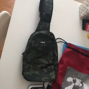 Levi’s side bag